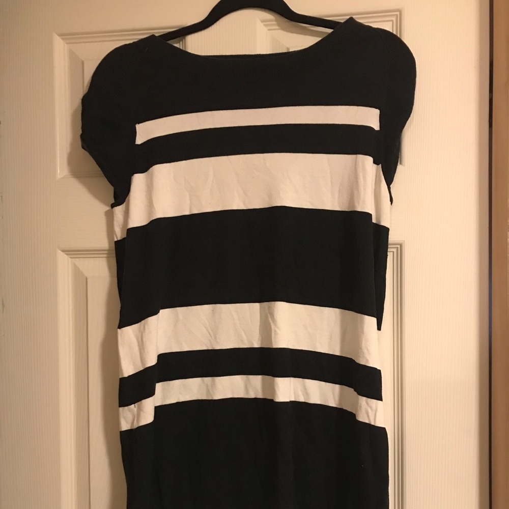 Kenneth Cole Reaction top